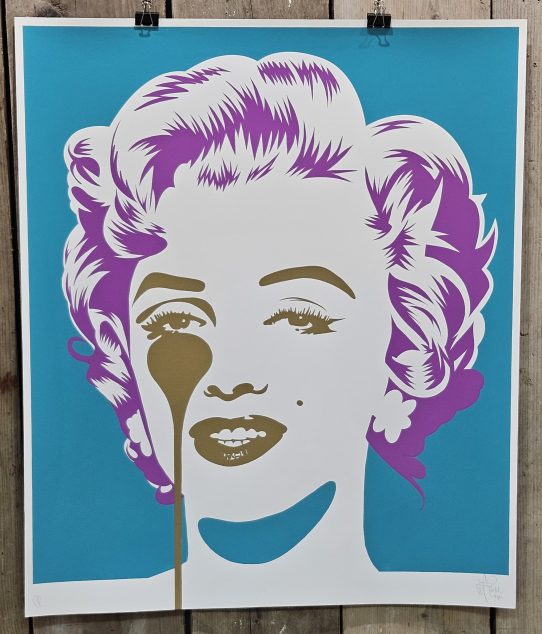 Love Buzz Marilyn Teal Golden Eye by Pure Evil
